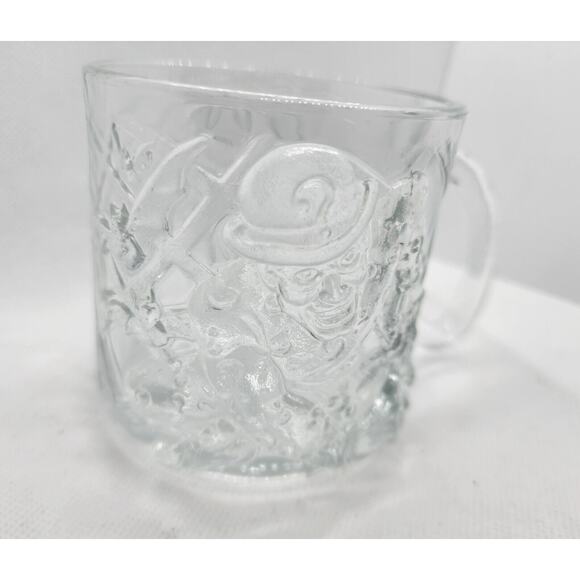 MUG/CUP-BATMAN FOREVER-THE RIDDLER-McDonalds-Clear Glass-Embossed-1995 - Picture 6 of 6